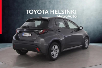 Toyota Yaris 1,5 Hybrid Active Business 2021, photo 5/10