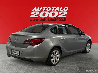 Opel Astra 2013, kuva 3/24