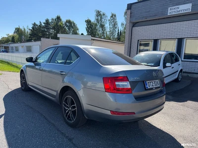 Skoda Octavia 1,4 TSI Elegance 2013, kuva 3/10