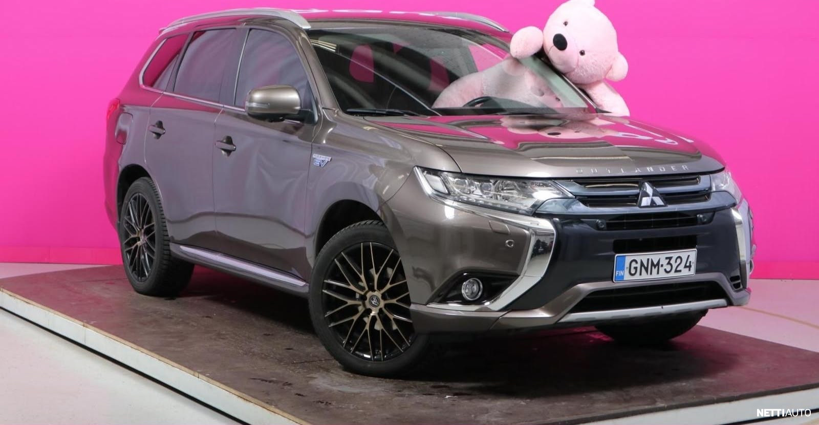 Mitsubishi Outlander PHEV