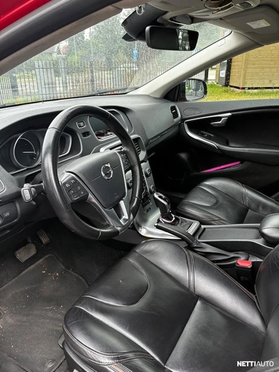 Volvo V40 Cross Country 2018, kuva 4/10