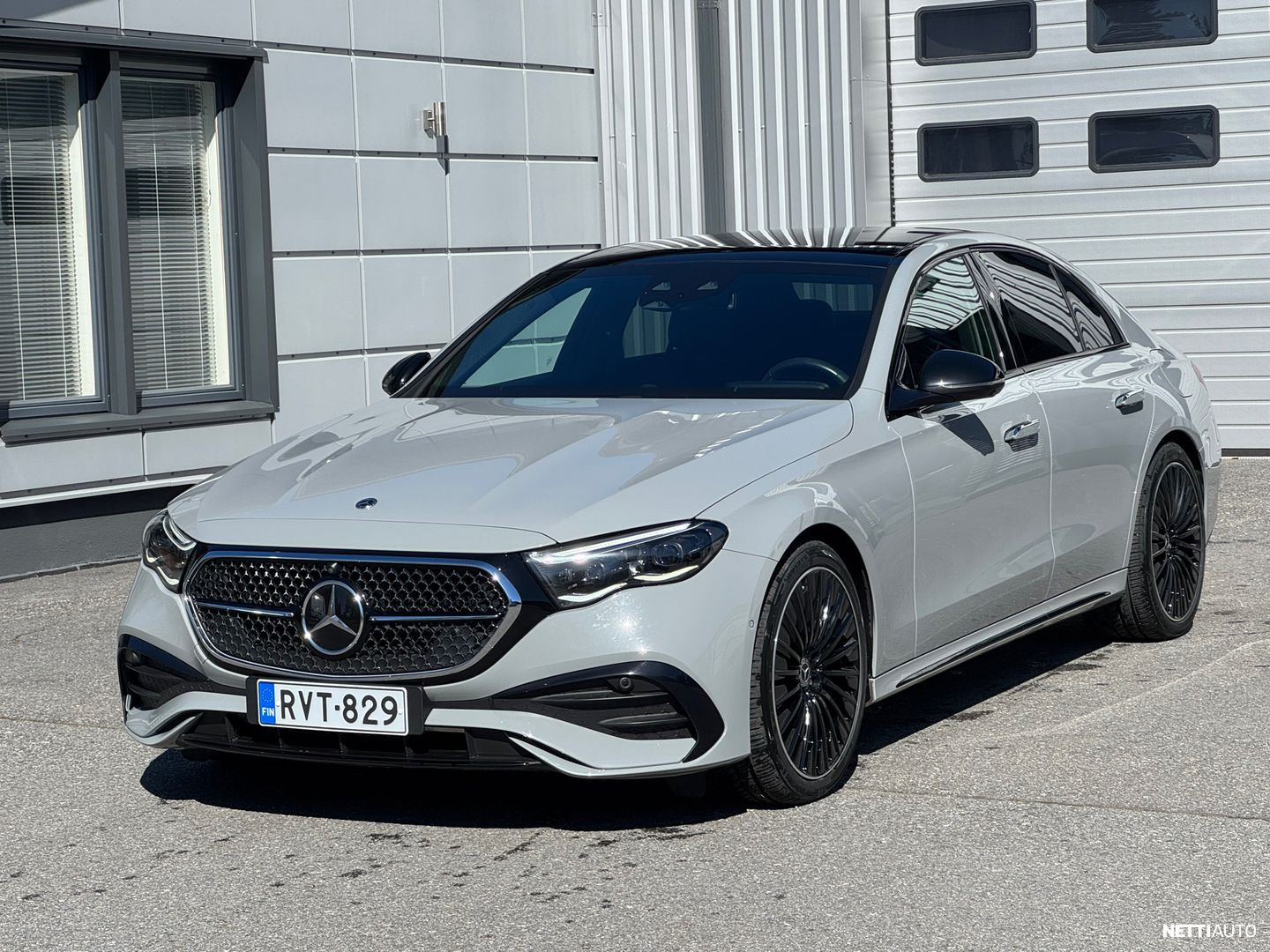 Mercedes-Benz E