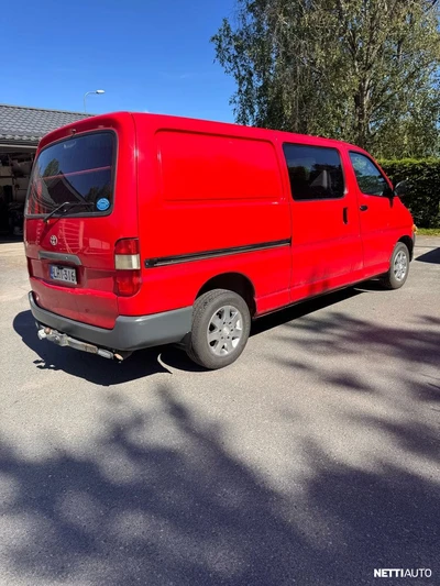 Toyota Hiace 2,5 D-4D 100 Air 5ov pitkä 2005, photo 3/13