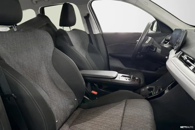 BMW X1 U11 25e A xDrive Charged Edition 2025, kuva 4/6