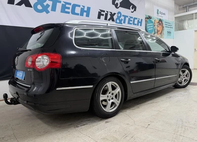 Volkswagen Passat 2009, photo 4/30