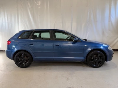 Audi A3 Sportback Attraction 1,6 75 kW 2006, photo 2/10