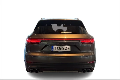 Porsche Cayenne E-Hybrid 2020, kuva 3/24