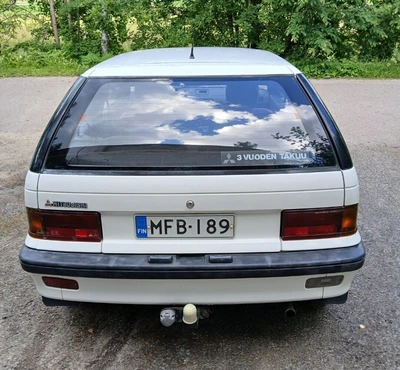 Mitsubishi Colt 1990, kuva 4/10