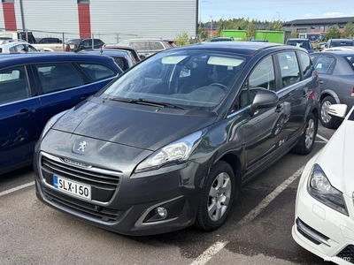 Peugeot 5008 2015, photo 1/4