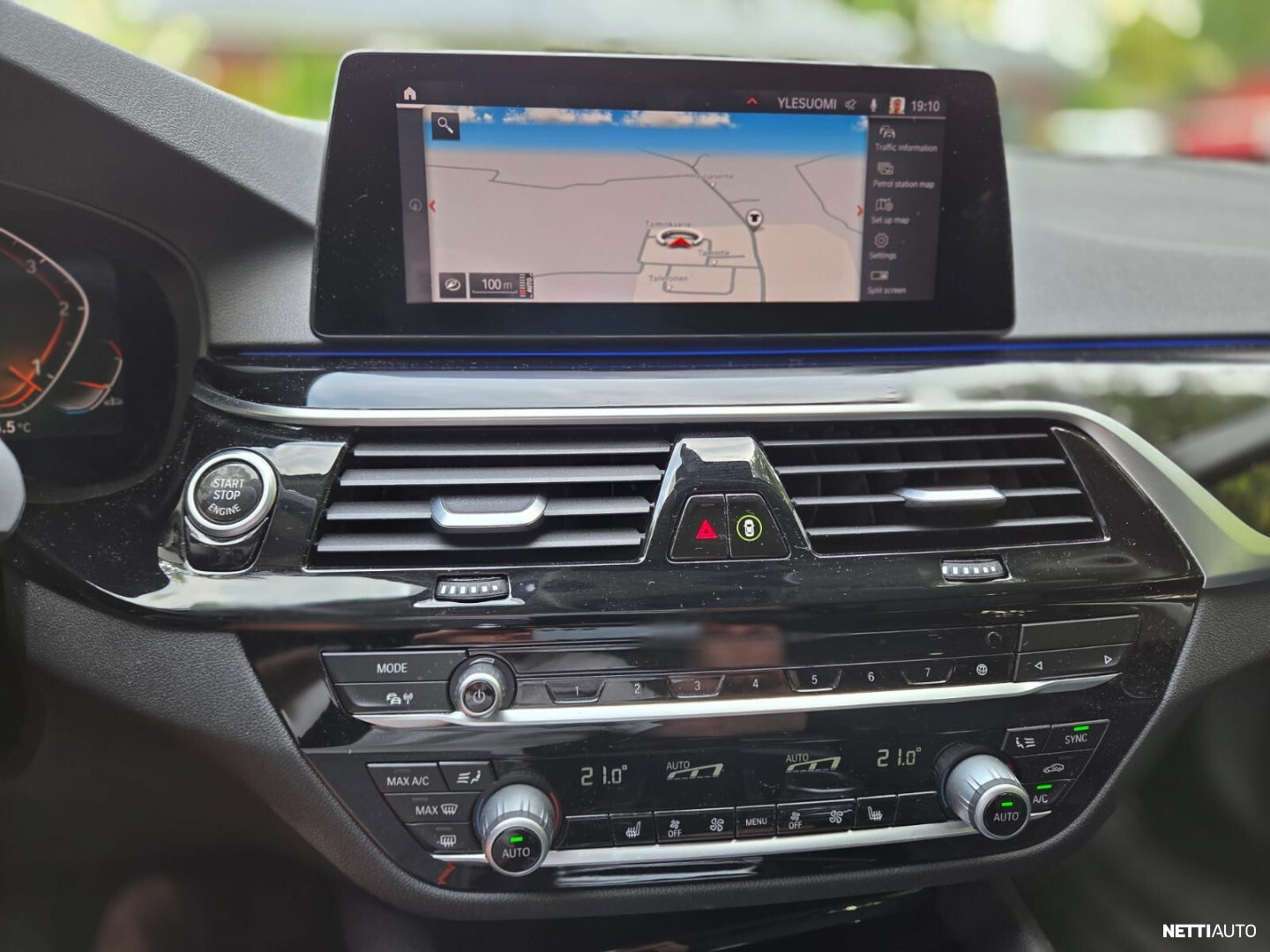 BMW 520 2020, photo 7/8
