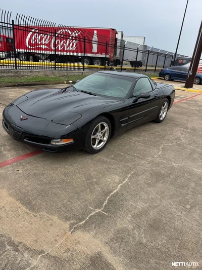Chevrolet Corvette 2002, kuva 1/10
