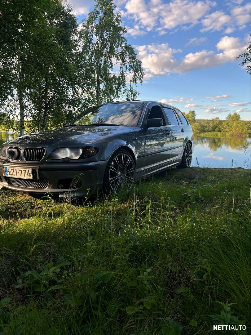 BMW 330