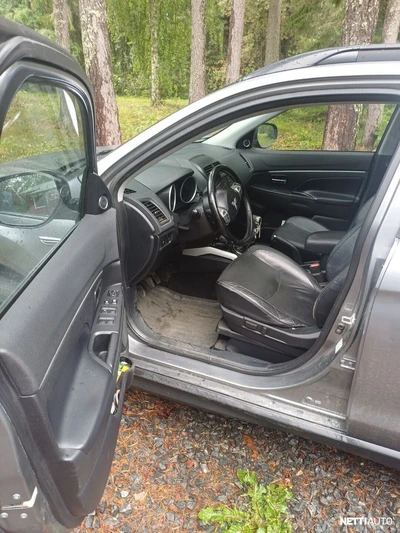 Mitsubishi ASX 1,8 DID 4WD Instyle NAVI 2011, kuva 5/12