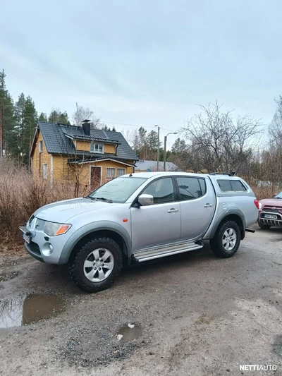 Mitsubishi L200 2008, photo 1/12
