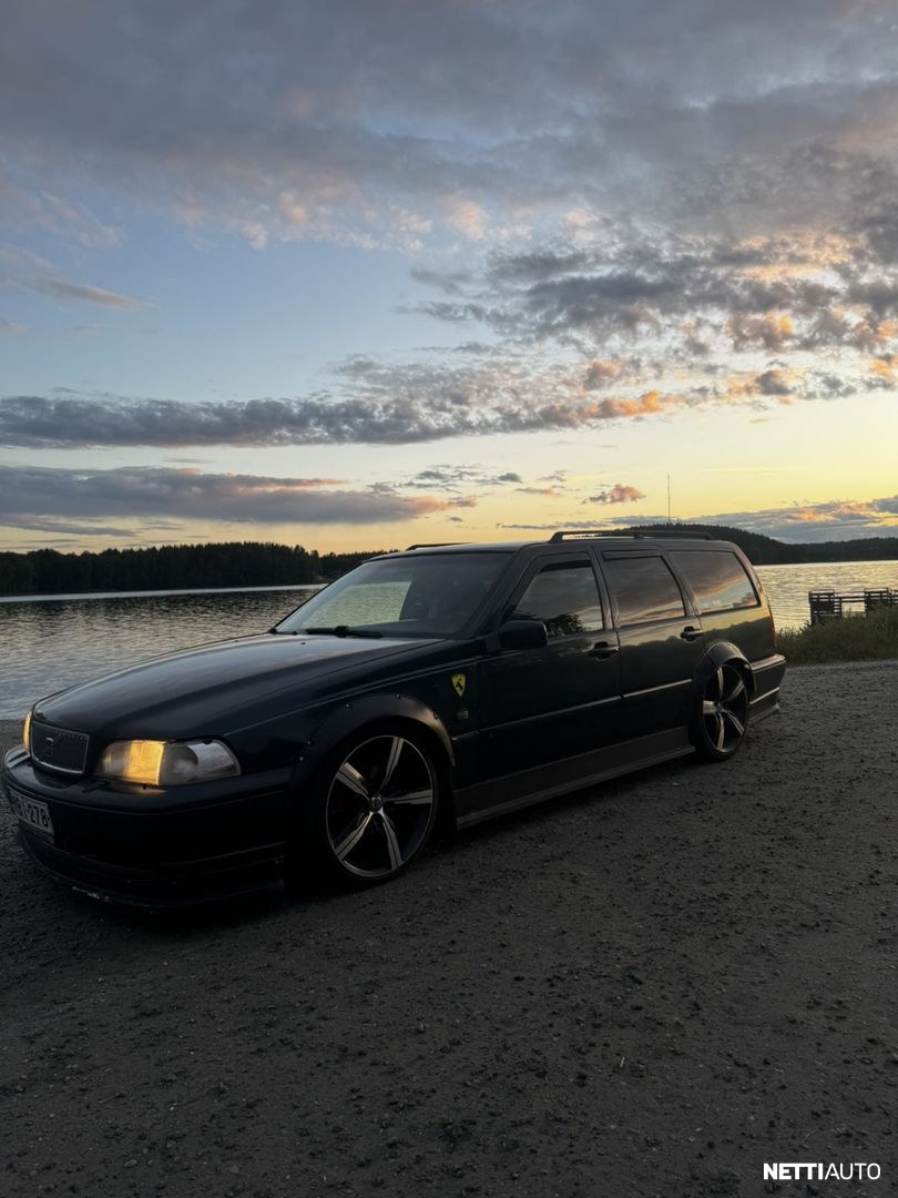 Volvo V70