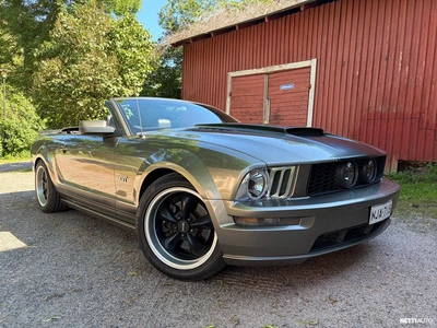 Ford Mustang 4,6 GT Cabrio 2005, photo 2/13