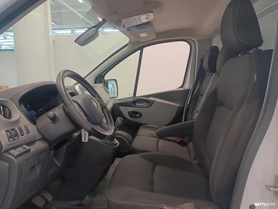 Renault Trafic 2019, photo 6/16