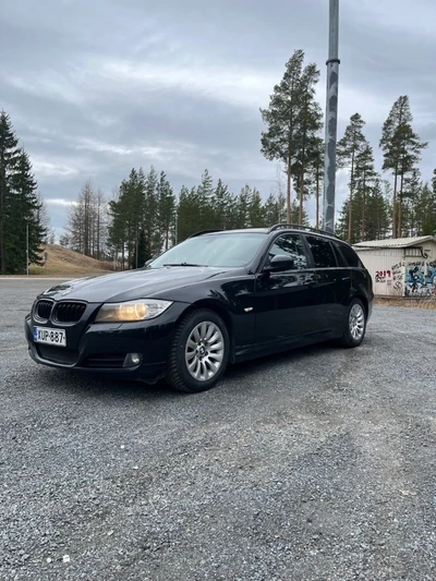 BMW 318 A E91 Touring Business 2009, kuva 4/11