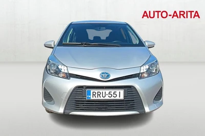 Toyota Yaris Hybrid Active 5ov 2013, photo 7/10