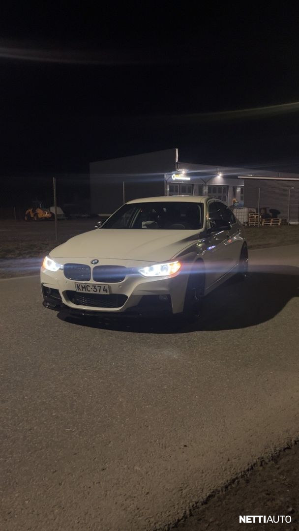 BMW 320