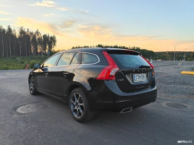 Volvo V60 D4 Ocean Race Business aut 2015, photo 6/11