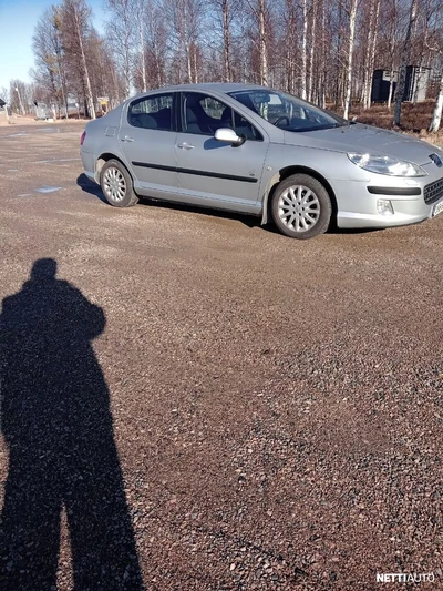 Peugeot 407 Sedan 2007, photo 4/10