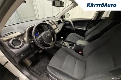 Toyota RAV4 2013, kuva 7/10
