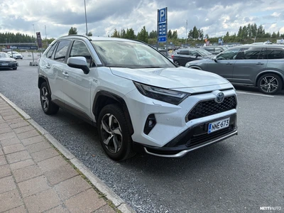 Toyota RAV4 Plug-In 2023, kuva 3/10
