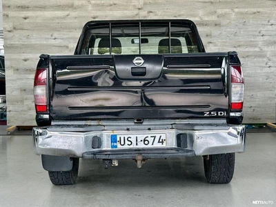 Nissan King Cab 2,5 4x4, Ilmastointi 2005, photo 5/17