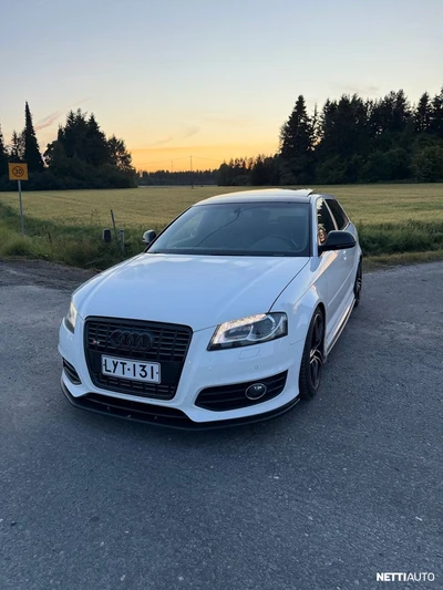 Audi S3 Sportback 2,0 TFSI 195 kW 2009, kuva 1/10