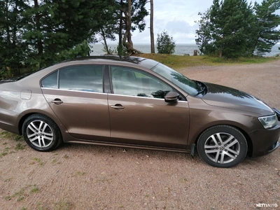 Volkswagen Jetta 2011, photo 4/4