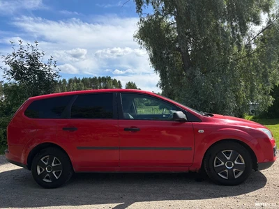 Ford Focus 2006, kuva 5/15