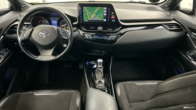 Toyota C-HR 1,8 Hybrid Premium 2019, kuva 7/10