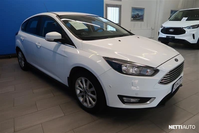 Ford Focus 2015, photo 3/19
