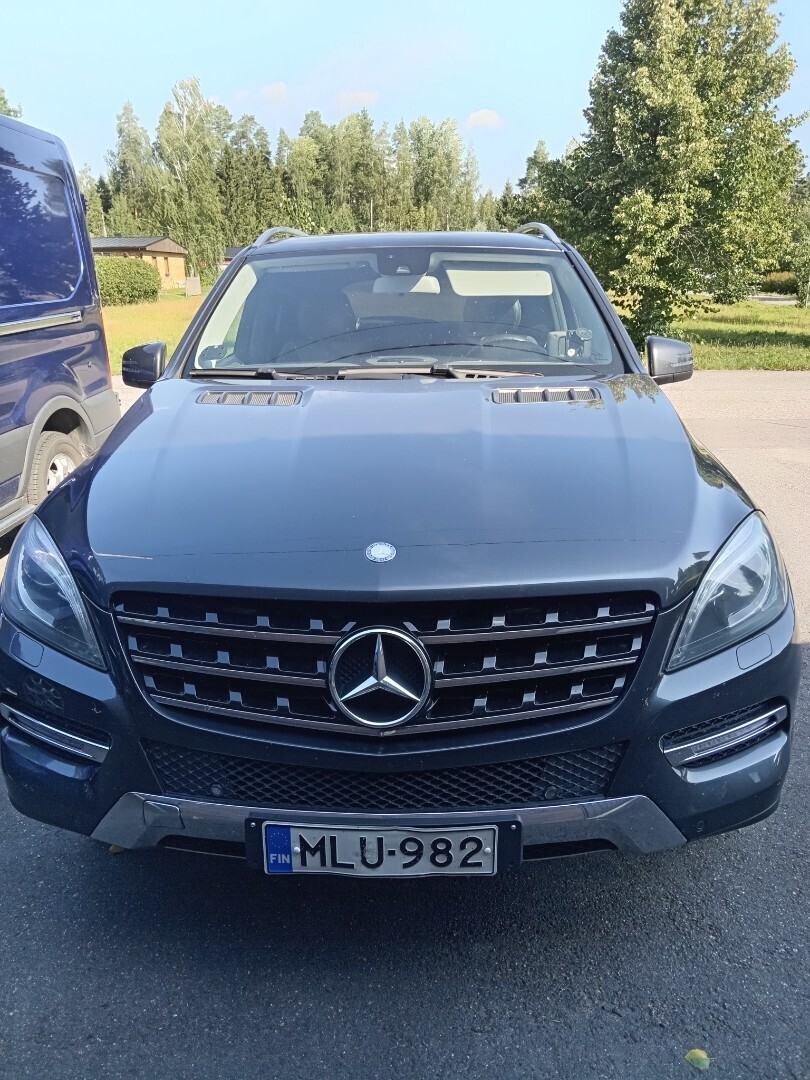 Mercedes-Benz ML