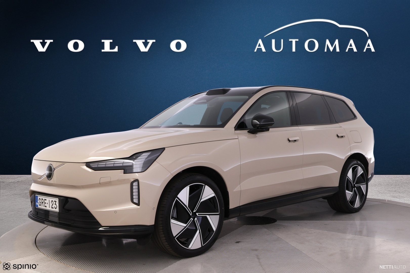 Volvo EX90