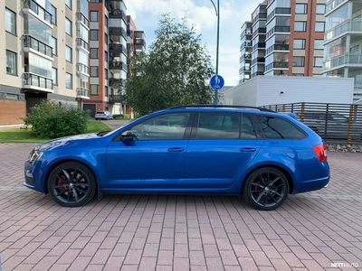 Skoda Octavia Combi 2,0 TSI RS 2015, photo 6/15