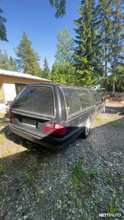 Mercedes-Benz E 2000, kuva 3/19