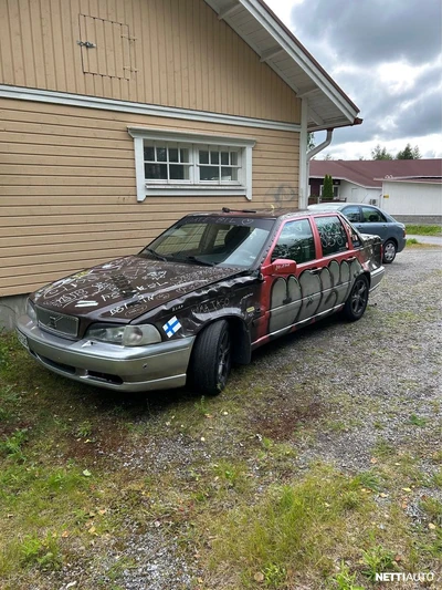 Volvo S70 1997, photo 1/8