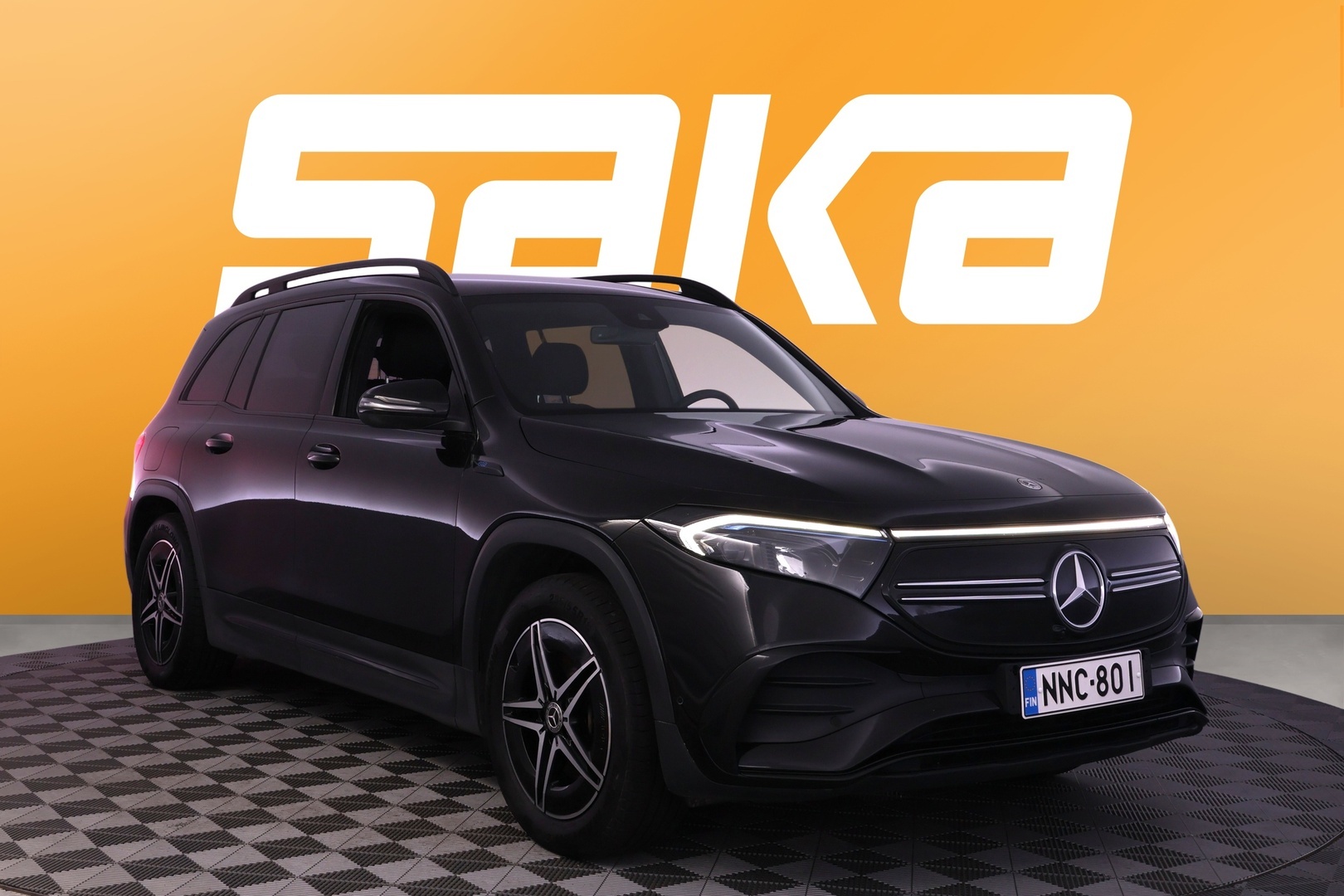 Mercedes-Benz EQB