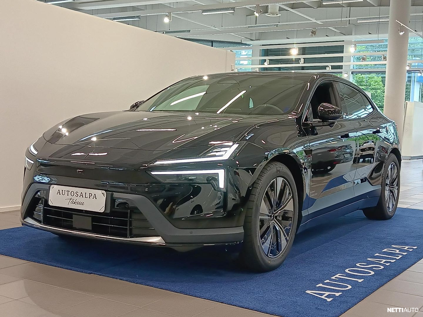 Polestar 4