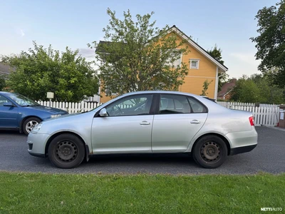 Volkswagen Jetta 2008, photo 5/15