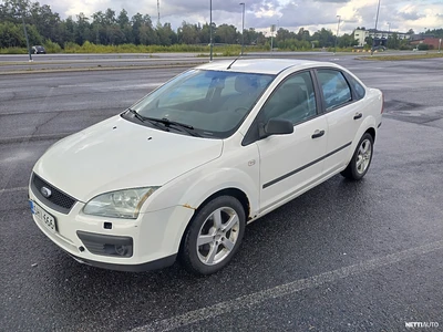 Ford Focus 2005, photo 1/15