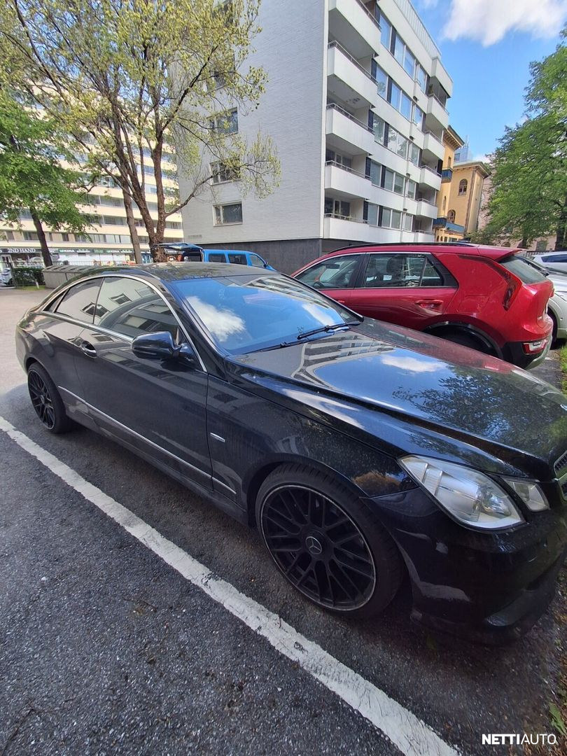 Mercedes-Benz E
