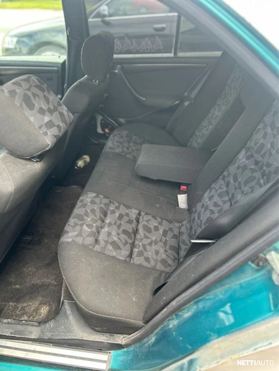 Mercedes-Benz C 1998, kuva 4/6