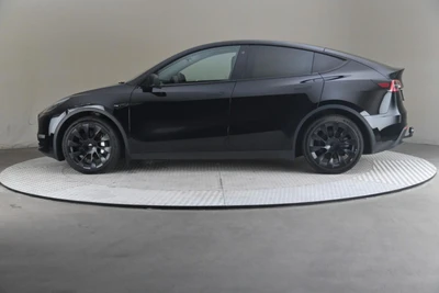 Tesla Model Y Long Range AWD 2023, kuva 4/10