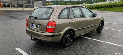 Mazda 323F 1999, photo 3/16
