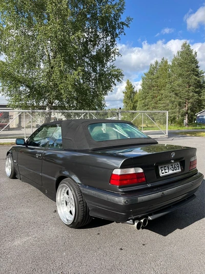 BMW 325 1993, kuva 3/20