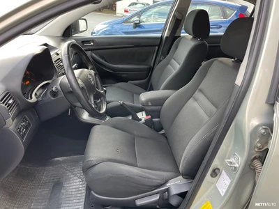 Toyota Avensis 2004, kuva 5/10