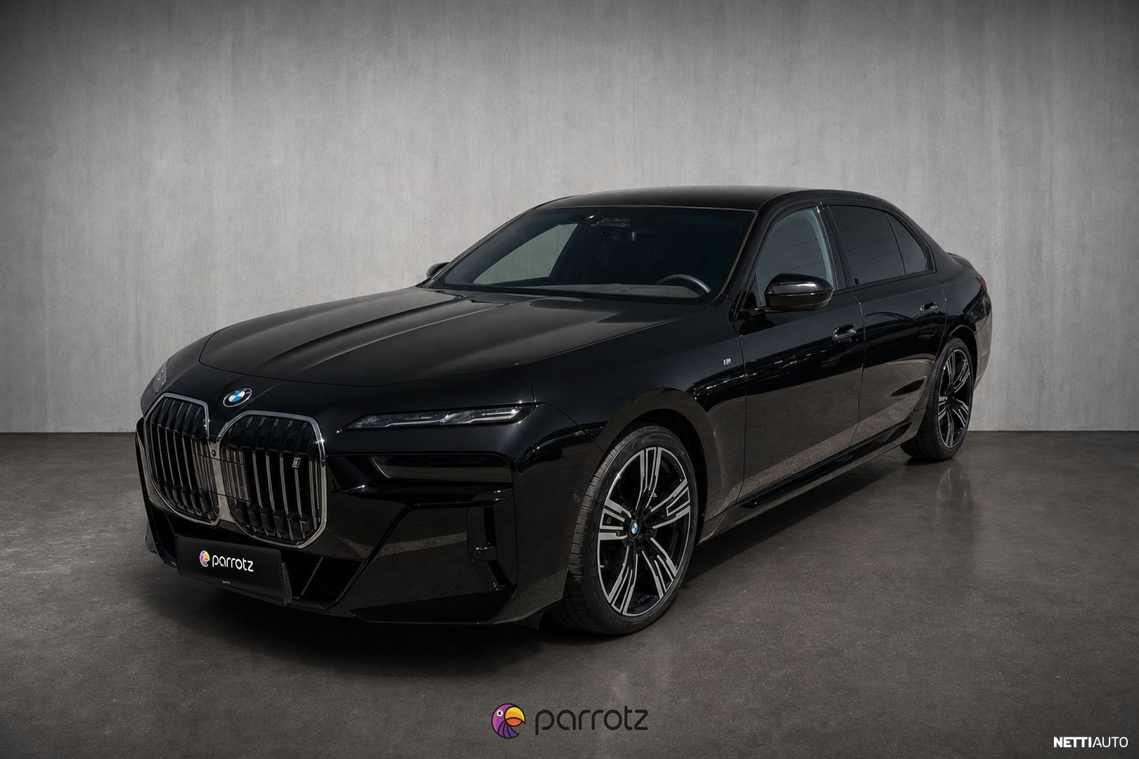 BMW i7